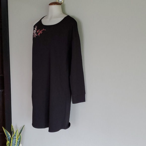 Socialite sweat shirt dress - Picture 3 of 7